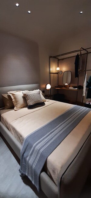 2 BHK Apartment For Sale in Dosti Eastern Bay Phase 1, Wadala