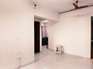 1 BHK Apartment For Rent in Chandak Paloma, Goregaon East