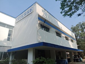  Showroom For Rent in Nerul