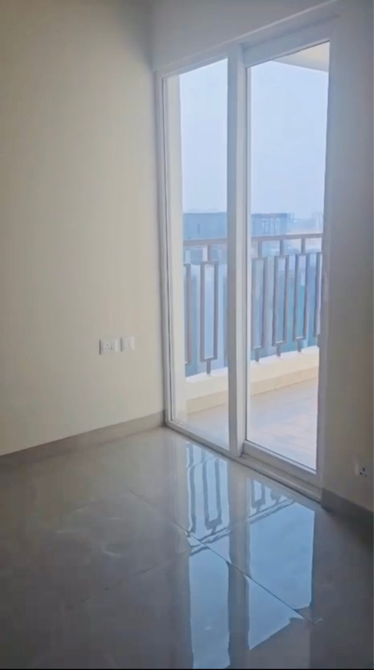 Room, ska-divya-towers 3.5 Bedroom 1076 Sq.Ft. Apartment In Panchsheel Green Greater Noida 9230633