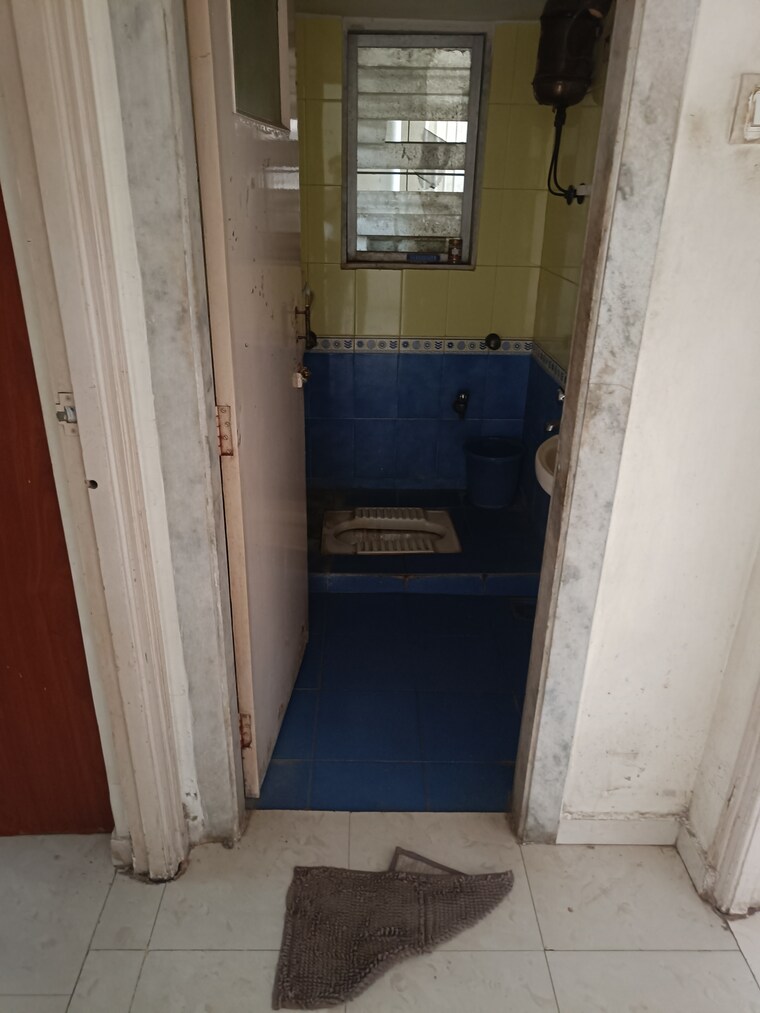 undefined, veena-sur-chs 1 Bedroom 600 Sq.Ft. Apartment In Kandivali West Mumbai 9230709