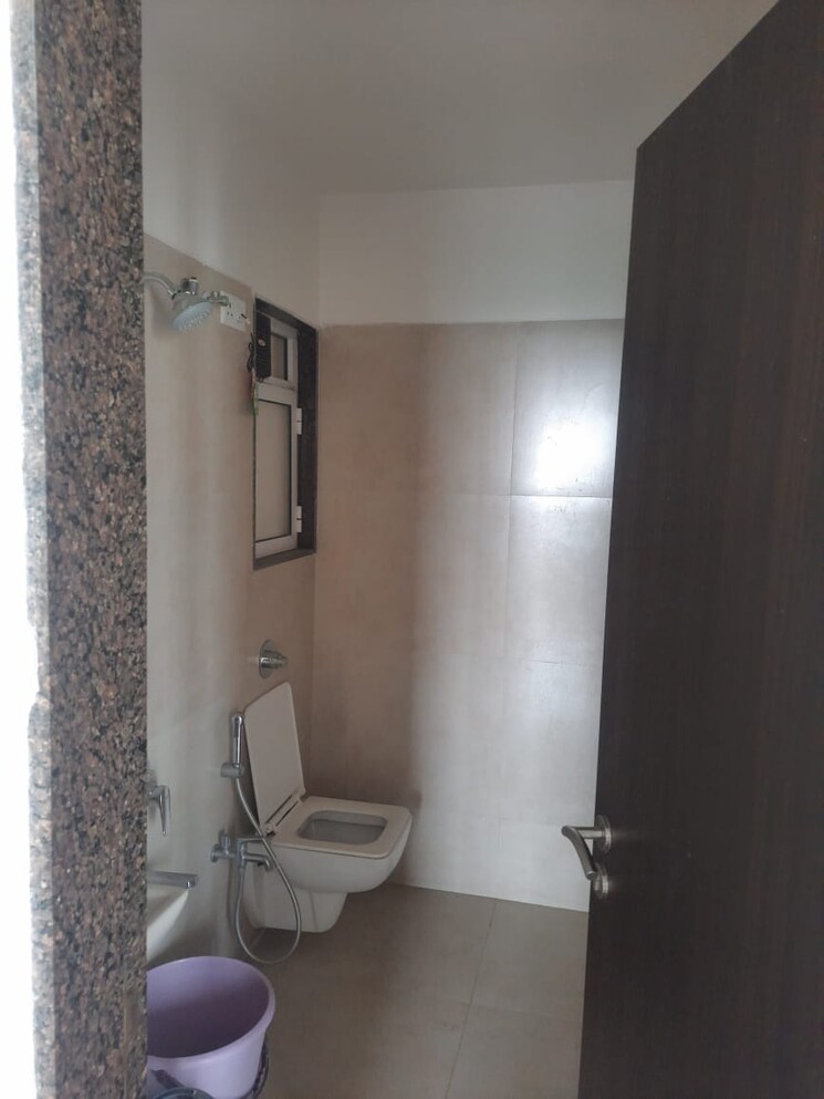 Bathroom, puranik-city 1 Bedroom 447 Sq.Ft. Apartment In Kasarvadavali Thane 9230690