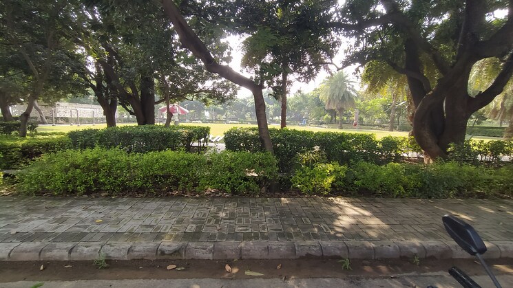 undefined, dlf-hyde-park 2.5 Bedroom 350 Sq.Yd. Independent House In South Mullanpur Chandigarh 9230713