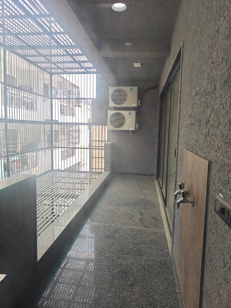 Balcony, dlf-park-place 3 Bedroom 2250 Sq.Ft. Builder Floor In Sector 54 Gurgaon 9230698