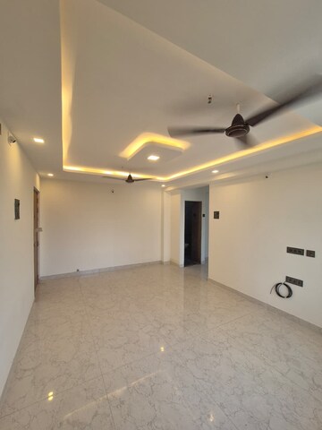 Room in 2 BHK Apartment at New Mhada Colony, Powai – for Rent
