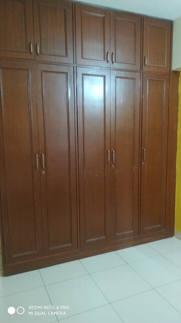 Bedroom in 2 BHK Apartment at Hill Side Powai, Powai – for Rent