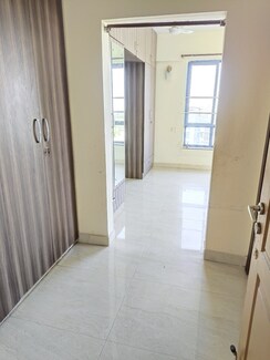 3.5 BHK + Servant Room Apartment For Sale in Unitech The Close North