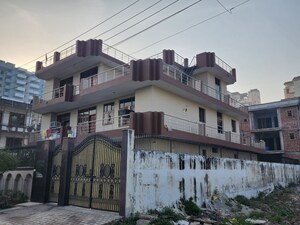 3 BHK Independent House – Exterior View View at Sector 28 - for Rent