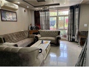 Living Room in 3 BHK Apartment at Gomti Nagar – for Rent
