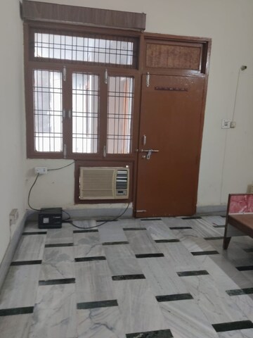2 BHK Builder Floor For Rent in Gomti Nagar