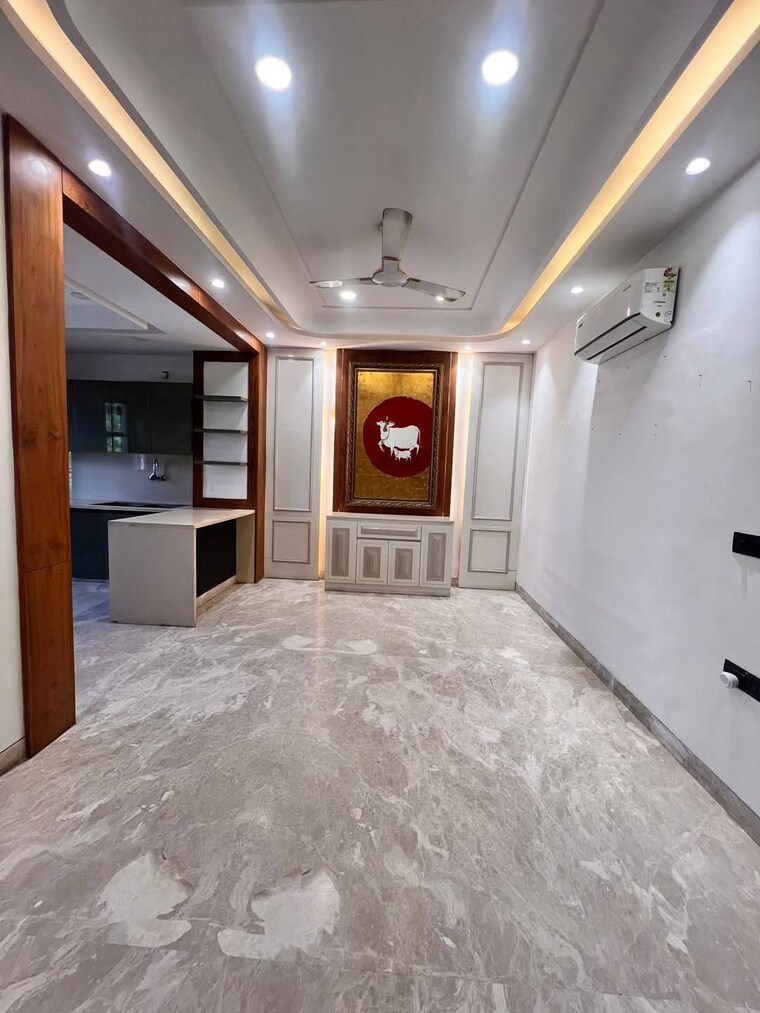 Room, sector 21 2 Bedroom 1510 Sq.Ft. Builder Floor In Sector 21 Gurgaon 9230814