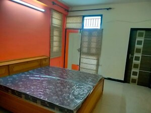Bedroom in 2 BHK Builder Floor at Vaishali Nagar – for Rent