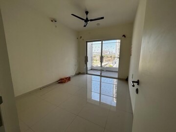 Room in 2 BHK Apartment at Godrej 24, Hinjewadi – for Rent