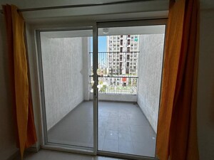 Room in 2 BHK Apartment at Godrej 24, Hinjewadi – for Rent
