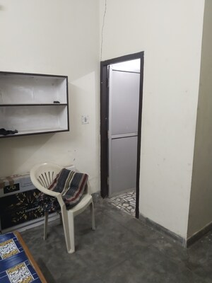 Furnished Amenities in 1 RK Builder Floor at Gomti Nagar – for Rent