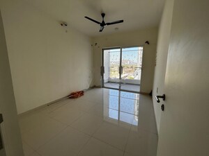 Room in 2 BHK Apartment at Godrej 24, Hinjewadi – for Rent