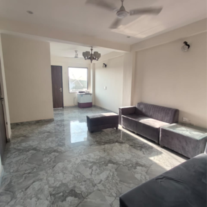 Room in 2 BHK Builder Floor at Saket – for Rent