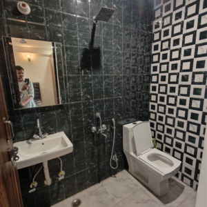 Bathroom in 2 BHK Builder Floor at Saket – for Rent