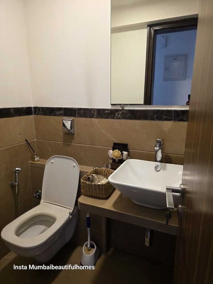 Team Area, ekta-estrella 4 Bedroom 2600 Sq.Ft. Apartment In Bandra West Mumbai 9231124