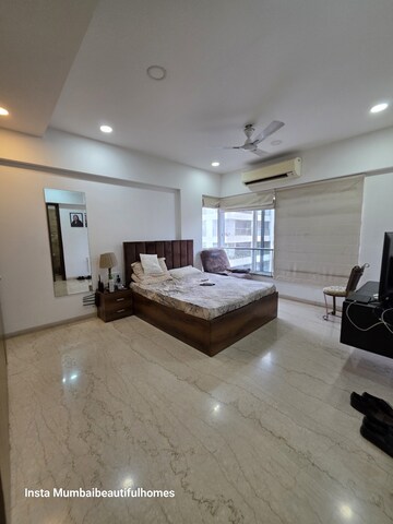 Living Room in 4 BHK Apartment at Ekta Estrella, Bandra West – for Rent