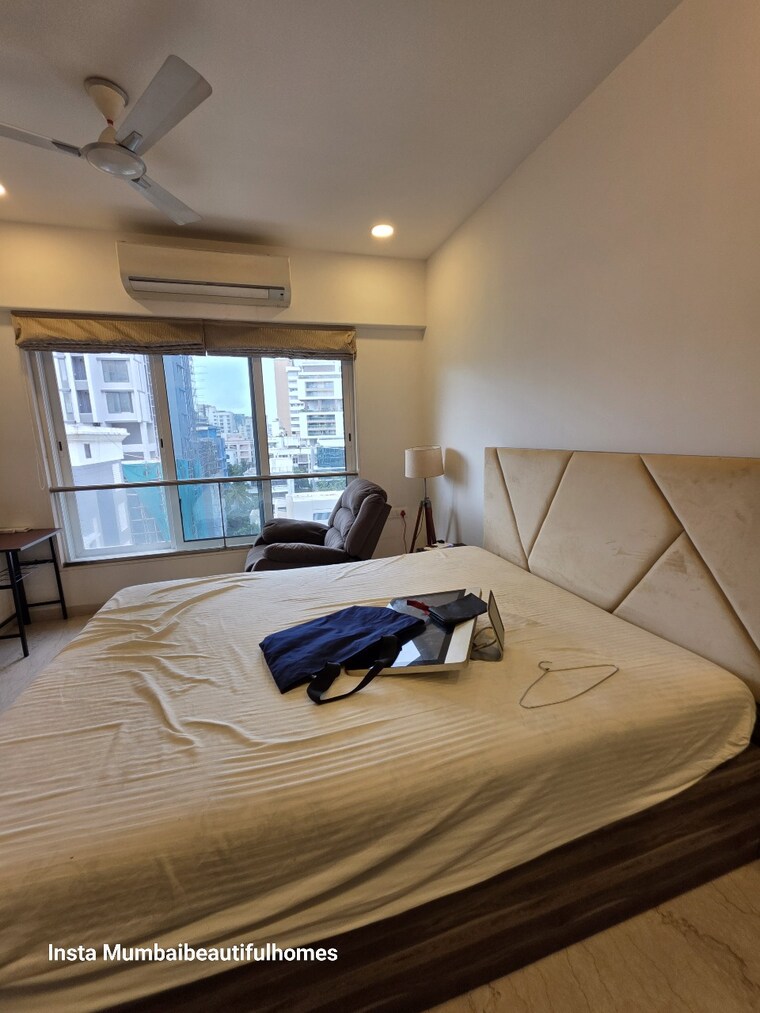  Parking, ekta-estrella 4 Bedroom 2600 Sq.Ft. Apartment In Bandra West Mumbai 9231124