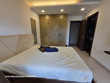 Bedroom in 4 BHK Apartment at Ekta Estrella, Bandra West – for Rent