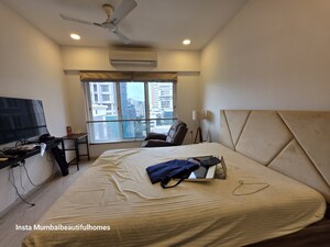 Bedroom in 4 BHK Apartment at Ekta Estrella, Bandra West – for Rent