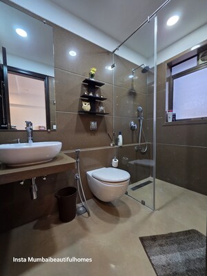 Team Area in 4 BHK Apartment at Ekta Estrella, Bandra West – for Rent