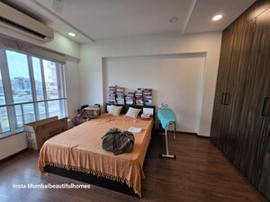 Bedroom in 4 BHK Apartment at Ekta Estrella, Bandra West – for Rent