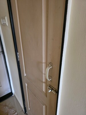 Furnished Amenities in 1.5 BHK Apartment at Global Shivam Centrium, Andheri East – for Rent