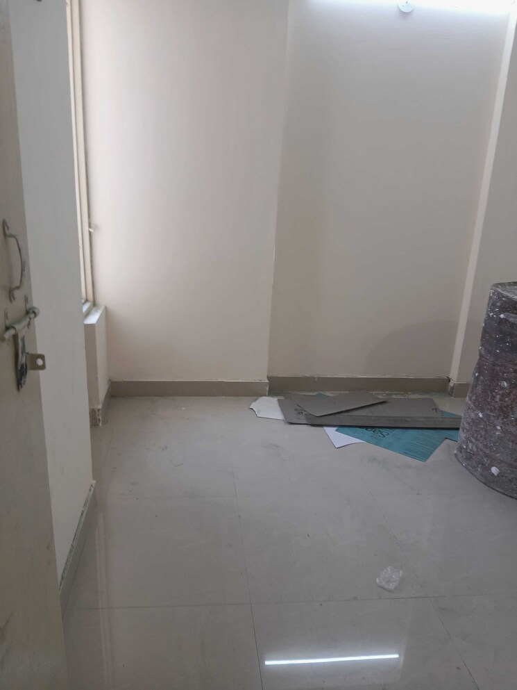 Room, adore-happy-homes-pride 3 Bedroom 646 Sq.Ft. Apartment In Sector 75 Faridabad 9231250