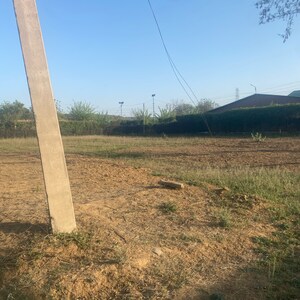 Plot Area in  Plot at BPTP Floors, Sector 70 – for Sale