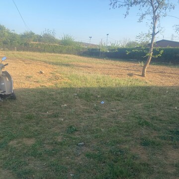  Plot For Sale in BPTP Floors, Sector 70