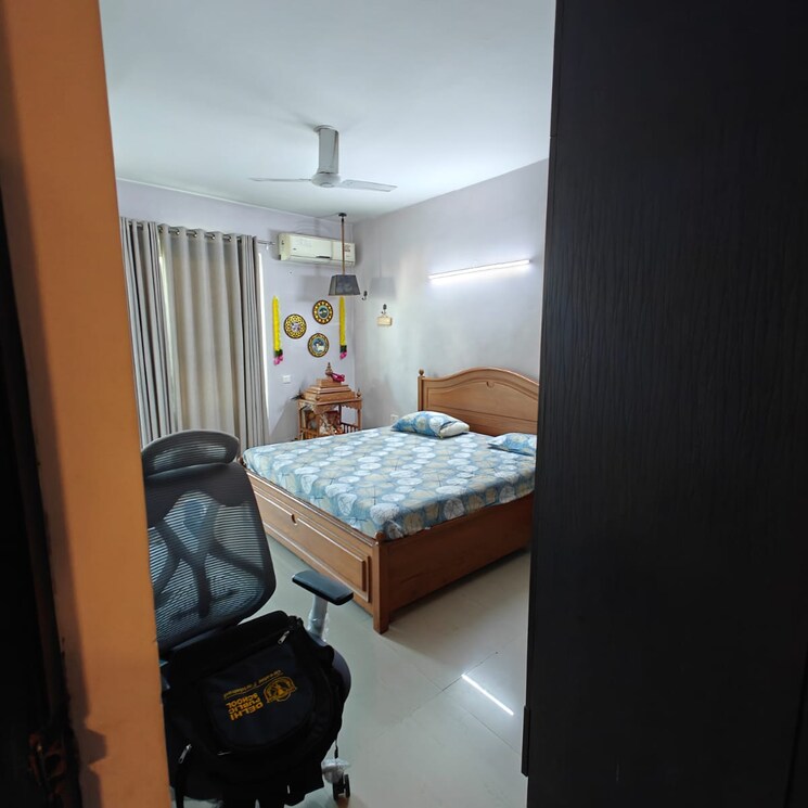 Bedroom, puri-pranayam 3 Bedroom 2257 Sq.Ft. Apartment In Sector 82 Faridabad 9231341