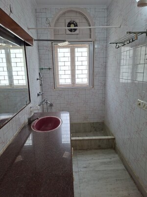 Bathroom in 3 BHK Apartment at Green Park – for Sale