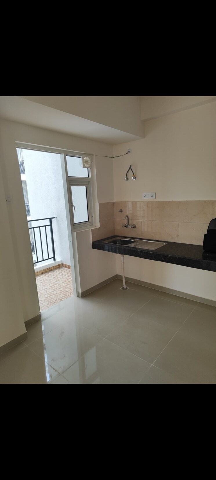 Kitchen, grand-omaxe 3 Bedroom 1450 Sq.Ft. Apartment In Gomti Nagar Lucknow 9106554