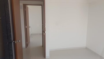 Room in 2 BHK Apartment at Pristine Equilife Homes, Mahalunge Ingale – for Rent