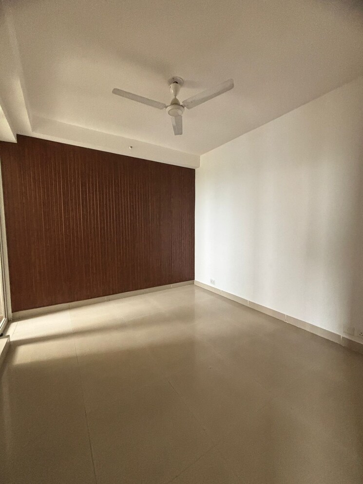 Room, galaxy-north-avenue 2 Bedroom 905 Sq.Ft. Apartment In Gaur City 1 Greater Noida 9231420