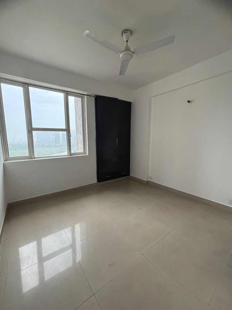Room, galaxy-north-avenue 2 Bedroom 905 Sq.Ft. Apartment In Gaur City 1 Greater Noida 9231420