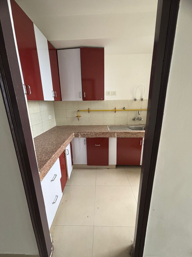 Kitchen, galaxy-north-avenue 2 Bedroom 905 Sq.Ft. Apartment In Gaur City 1 Greater Noida 9231420