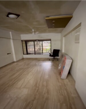 Room in 2 BHK Apartment at Swami Tower, Chembur – for Rent