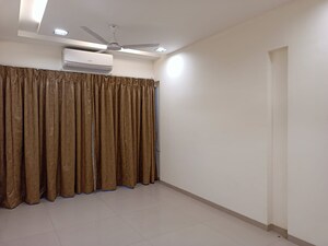 Room in 2 BHK Apartment at Sri Zynergy, Suman Nagar – for Rent
