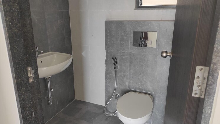 Bathroom, shapoorji-pallonji-joyville-hinjewadi 2 Bedroom 592 Sq.Ft. Apartment In Hinjewadi Pune 9231621