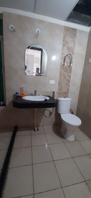 Team Area in 3 BHK Apartment at Land Craft Golf Links Apartment Phase 2, Pandav Nagar – for Sale