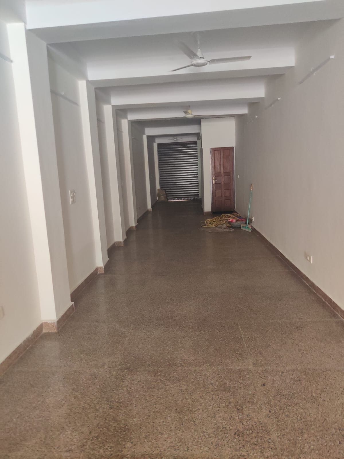 Retail Shop For Rent in Yusuf Sarai Main Market
