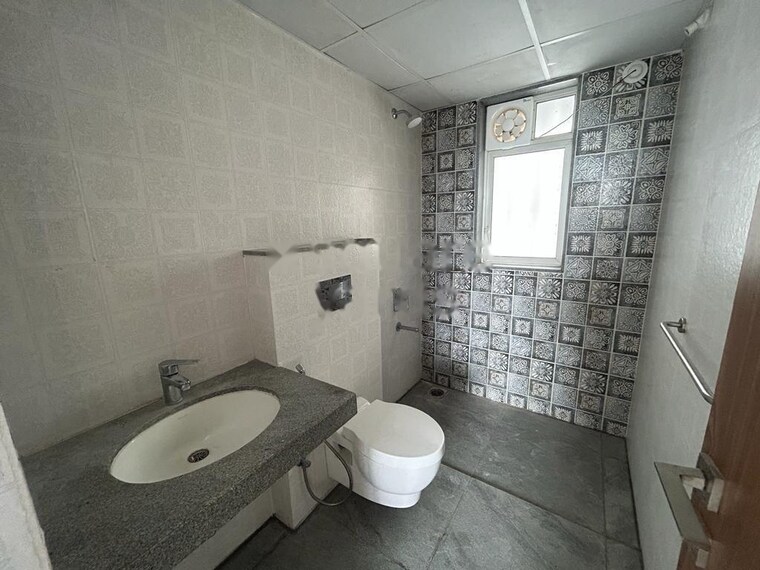 Bathroom, paranjape-blue-ridge 2 Bedroom 1035 Sq.Ft. Apartment In Hinjewadi Pune 9231782