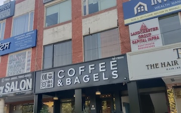 Showroom For Rent in Sector 79