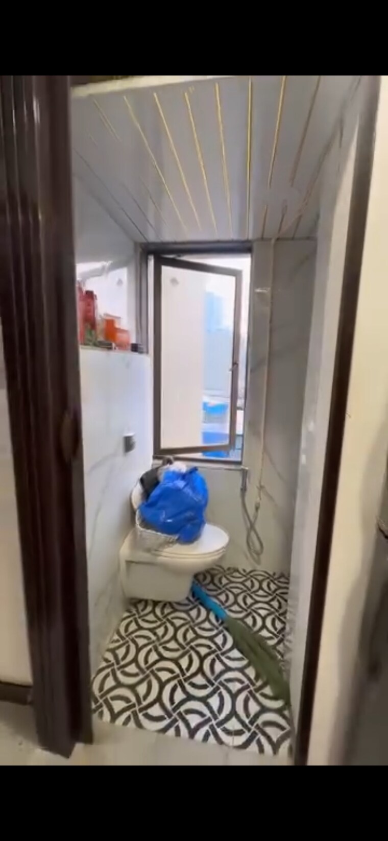 Bathroom, kailash-niketan 2 Bedroom 850 Sq.Ft. Apartment In Altamount Road Mumbai 9231839