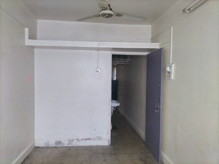 Room, jai-shankar-apartment 1 Bedroom 500 Sq.Ft. Apartment In Dhankawadi Pune 9231836