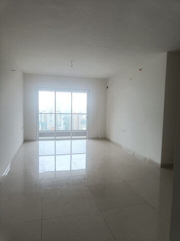 3 BHK Apartment For Rent in Runwal Nirvana, Parel